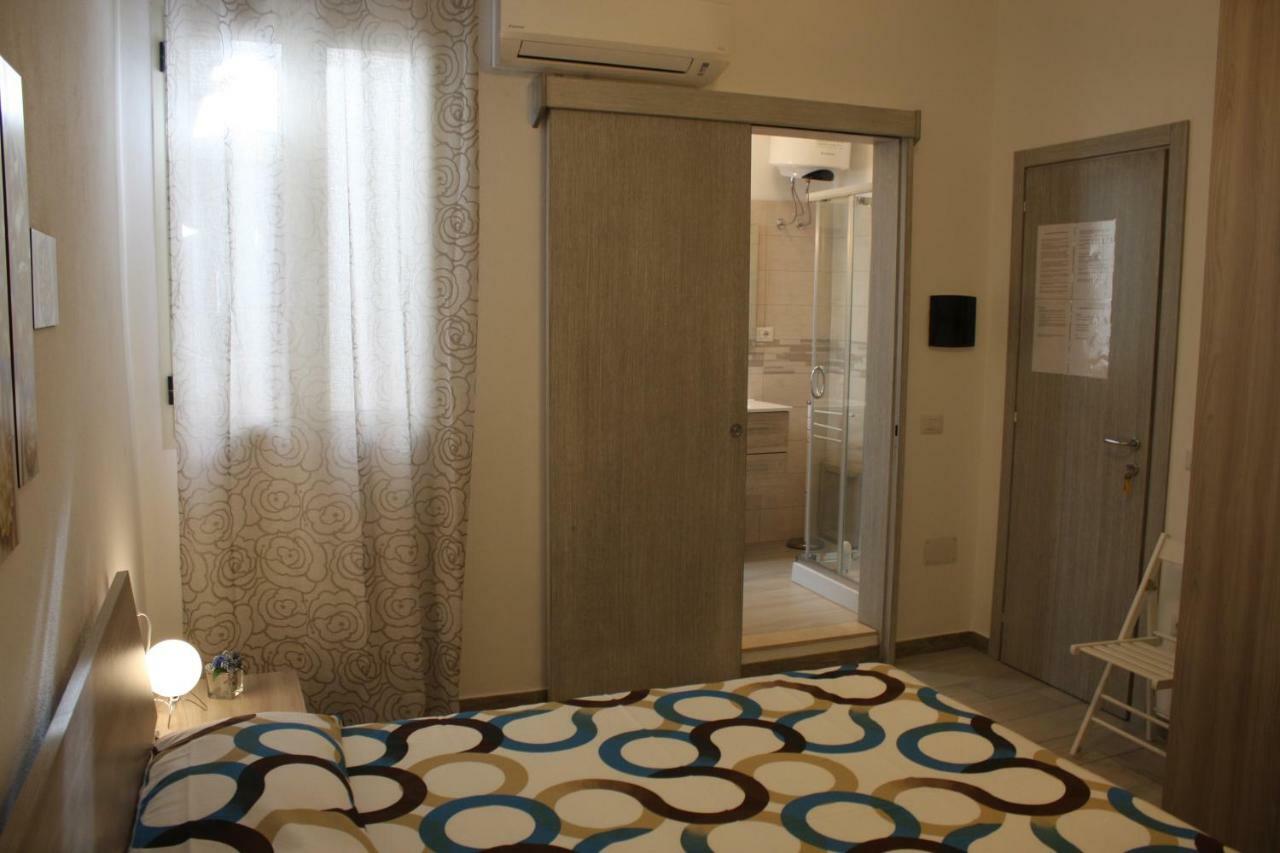 B&B Castello Salvaterra Иглесиас Екстериор снимка